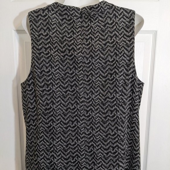 Antonio Melani Black & Gray Chevron Sleeveless Sweater Midi Dress - size 14 - Picture 7 of 12